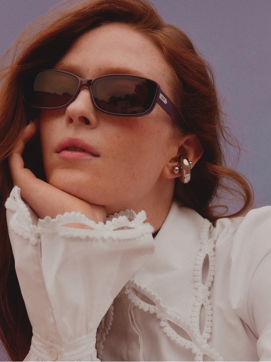 Quay Australia Accessories - Quay Australia Dark Brown Rectangular Sunglasses